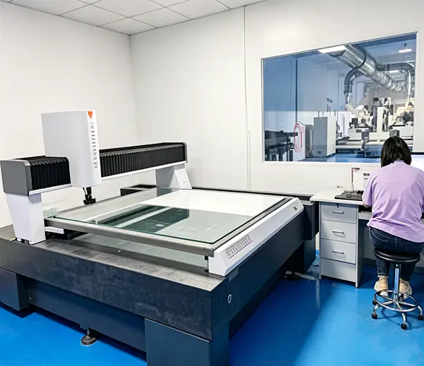 Máquina de medição por coordenadas